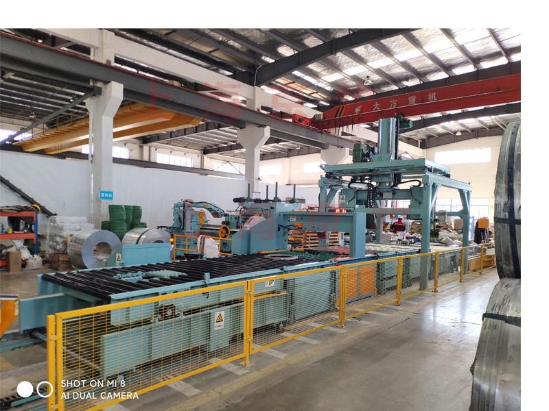 維富集團(tuán)——重慶昆山分公司 全自動(dòng)鋼帶翻轉(zhuǎn)取料、纏繞式包裝、稱(chēng)重、貼標(biāo)、桁架碼垛一體機(jī)